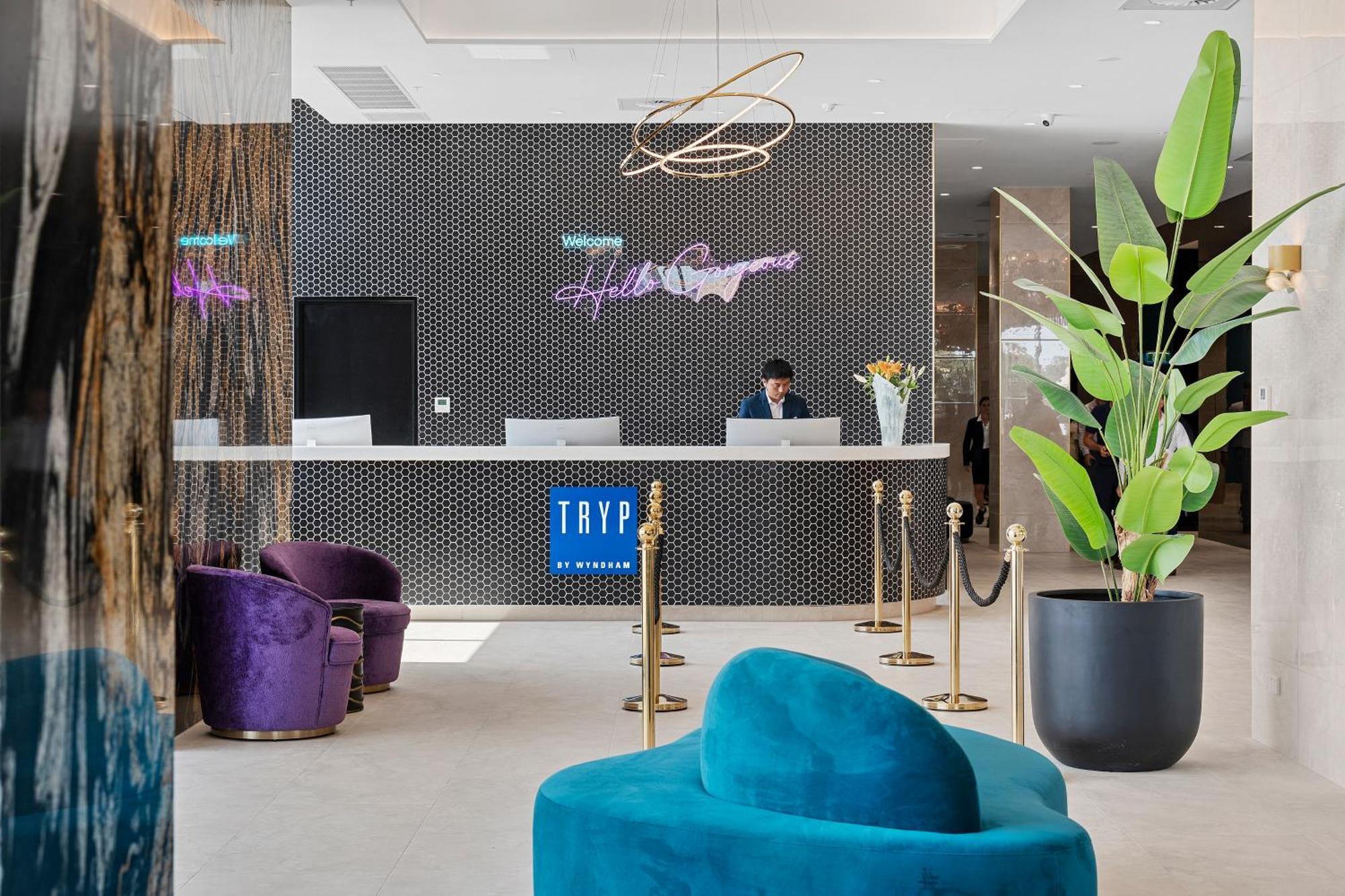 Tryp By Wyndham Southport Gold Coast Hotel Apartments Exteriör bild