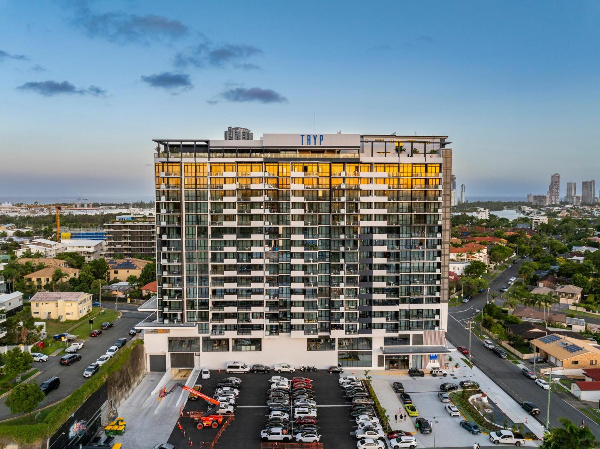 Tryp By Wyndham Southport Gold Coast Hotel Apartments Exteriör bild